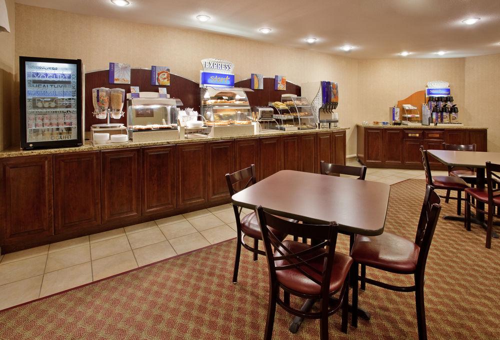 Holiday Inn Express Hotel & Suites Maryville By Ihg Buitenkant foto
