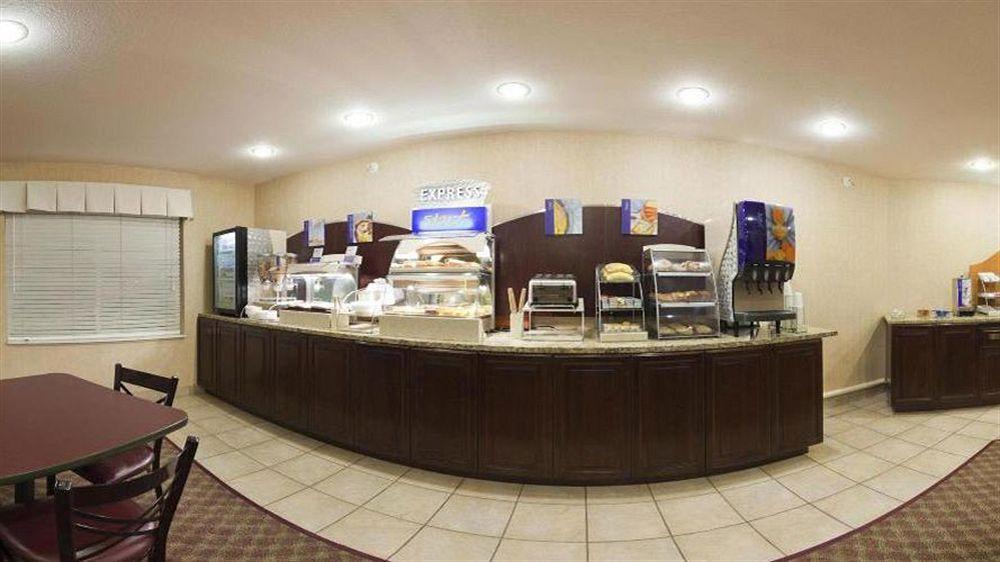Holiday Inn Express Hotel & Suites Maryville By Ihg Buitenkant foto